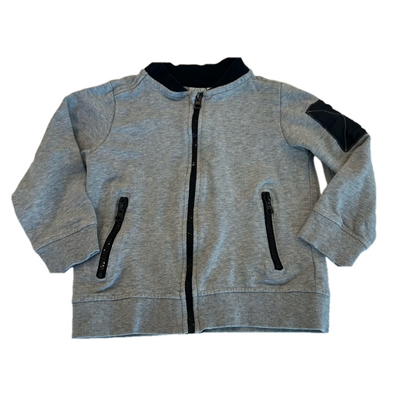 3/10$ toddler grey & black zip up size 4T - Picture 1 of 13